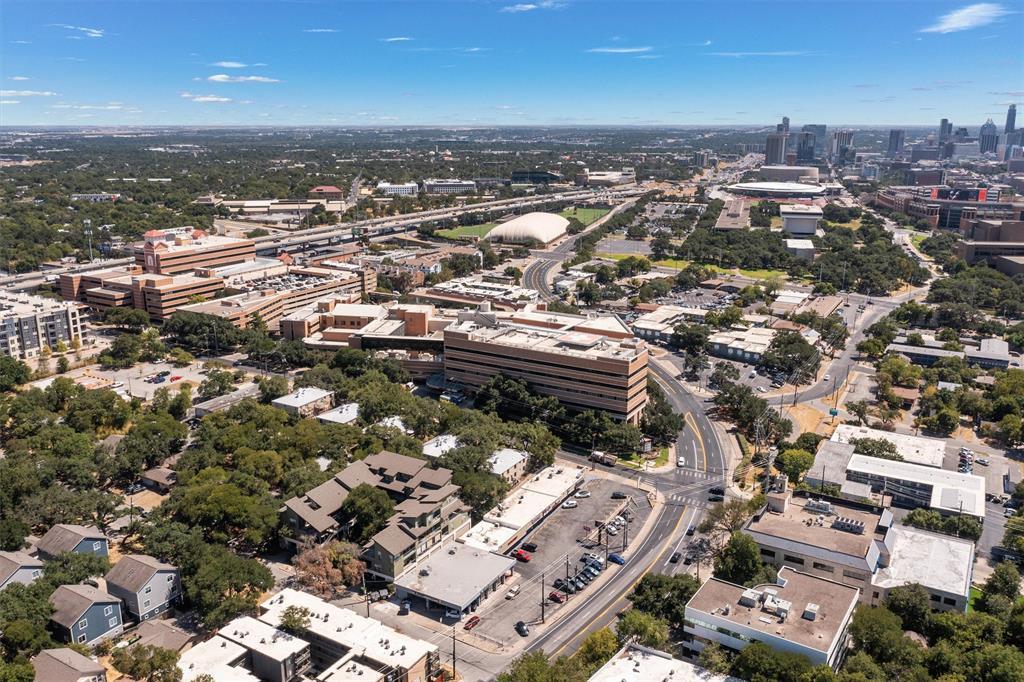 914 E 32nd St # 102, Austin, TX 78705