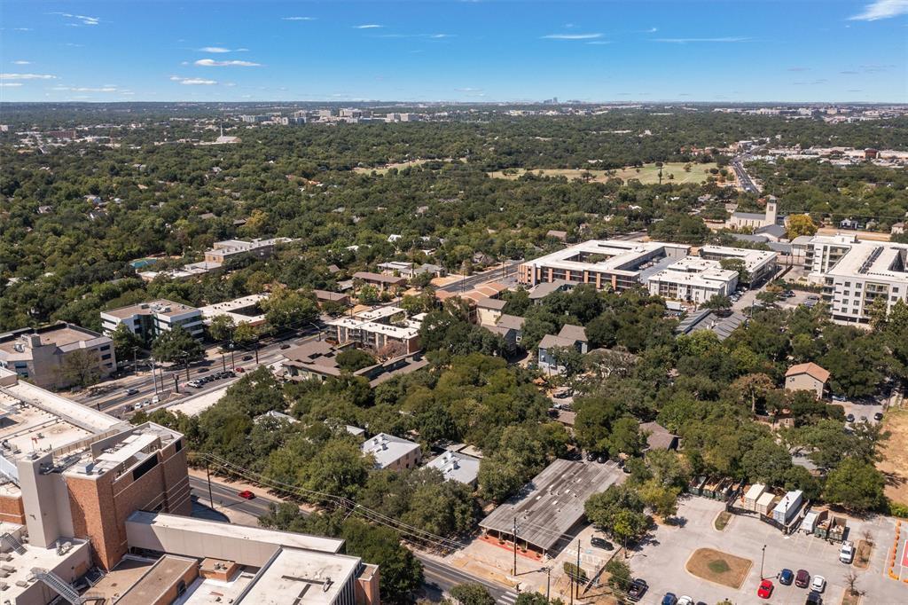 914 E 32nd St # 102, Austin, TX 78705