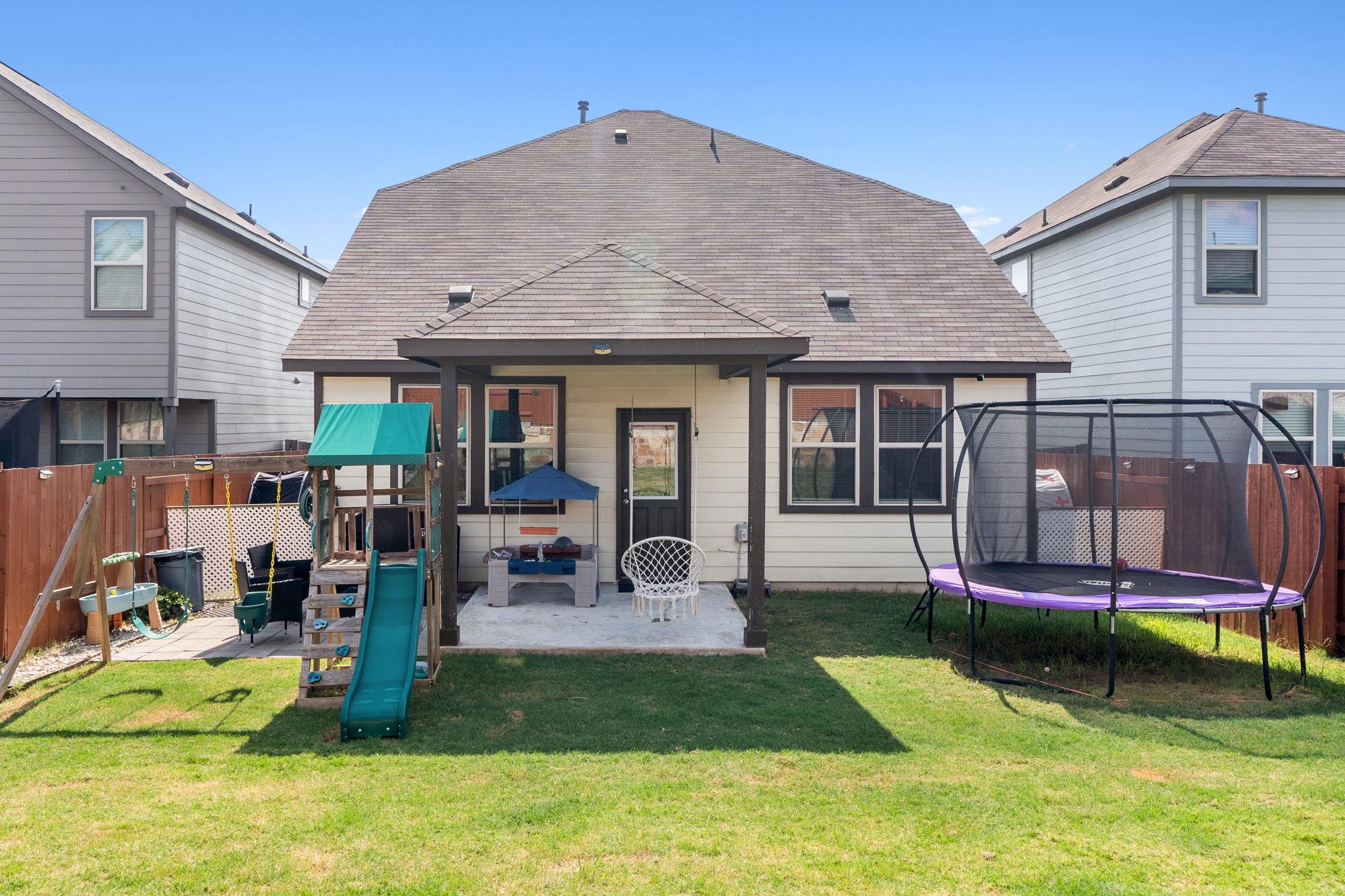 442 Thornless Cir, Buda, TX 78610