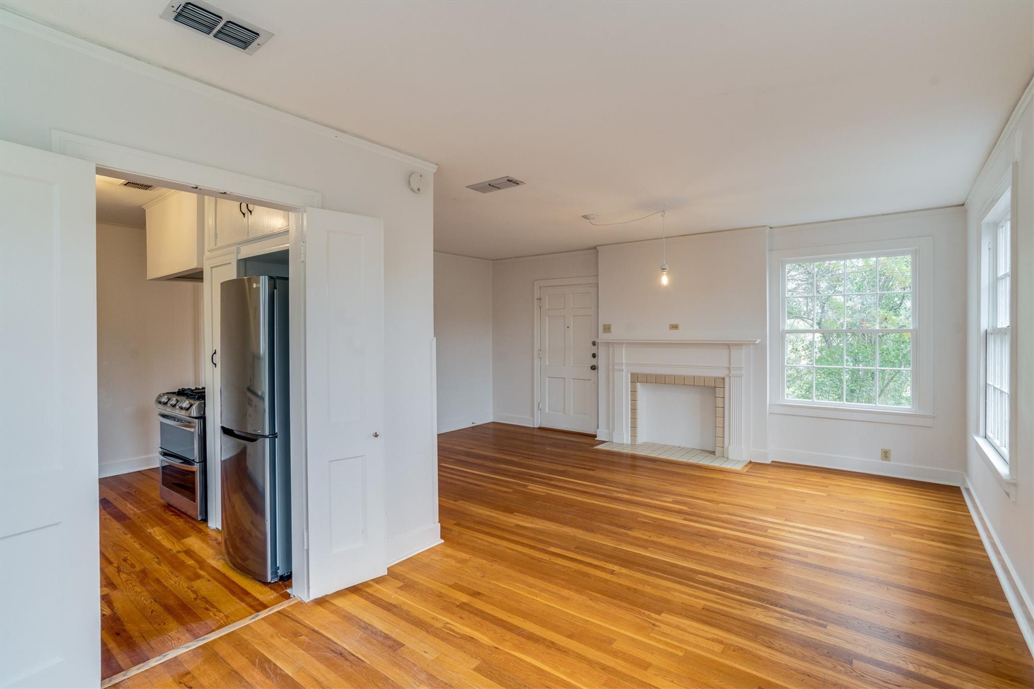 1609 Sunset Ln, Austin, TX 78704