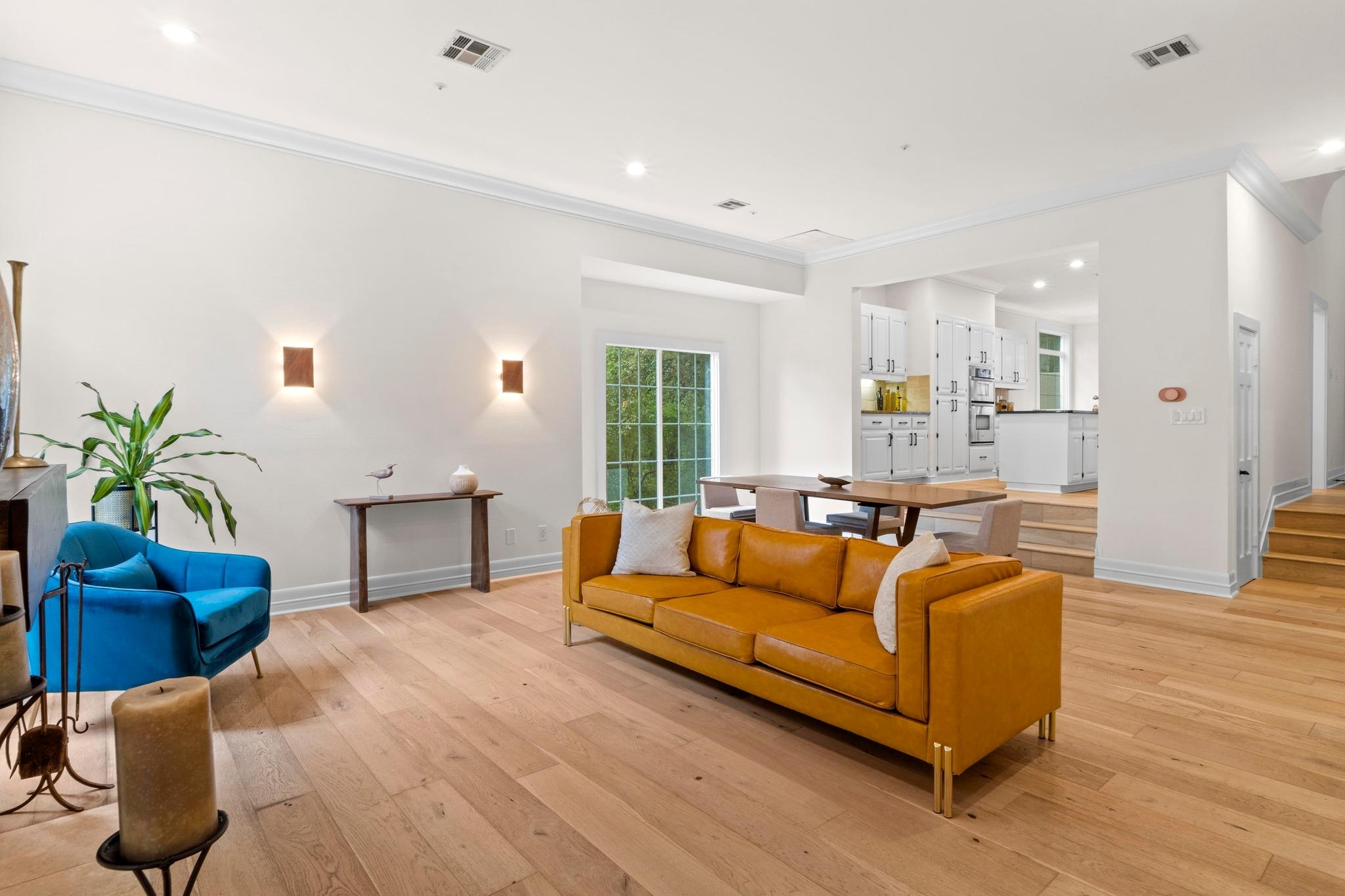 1937 Rue De St Tropez St # 5, Austin, TX 78746