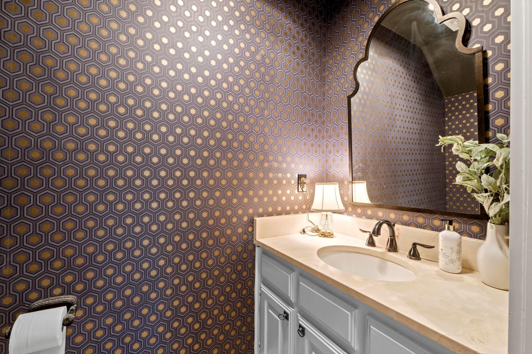 1937 Rue De St Tropez St # 5, Austin, TX 78746