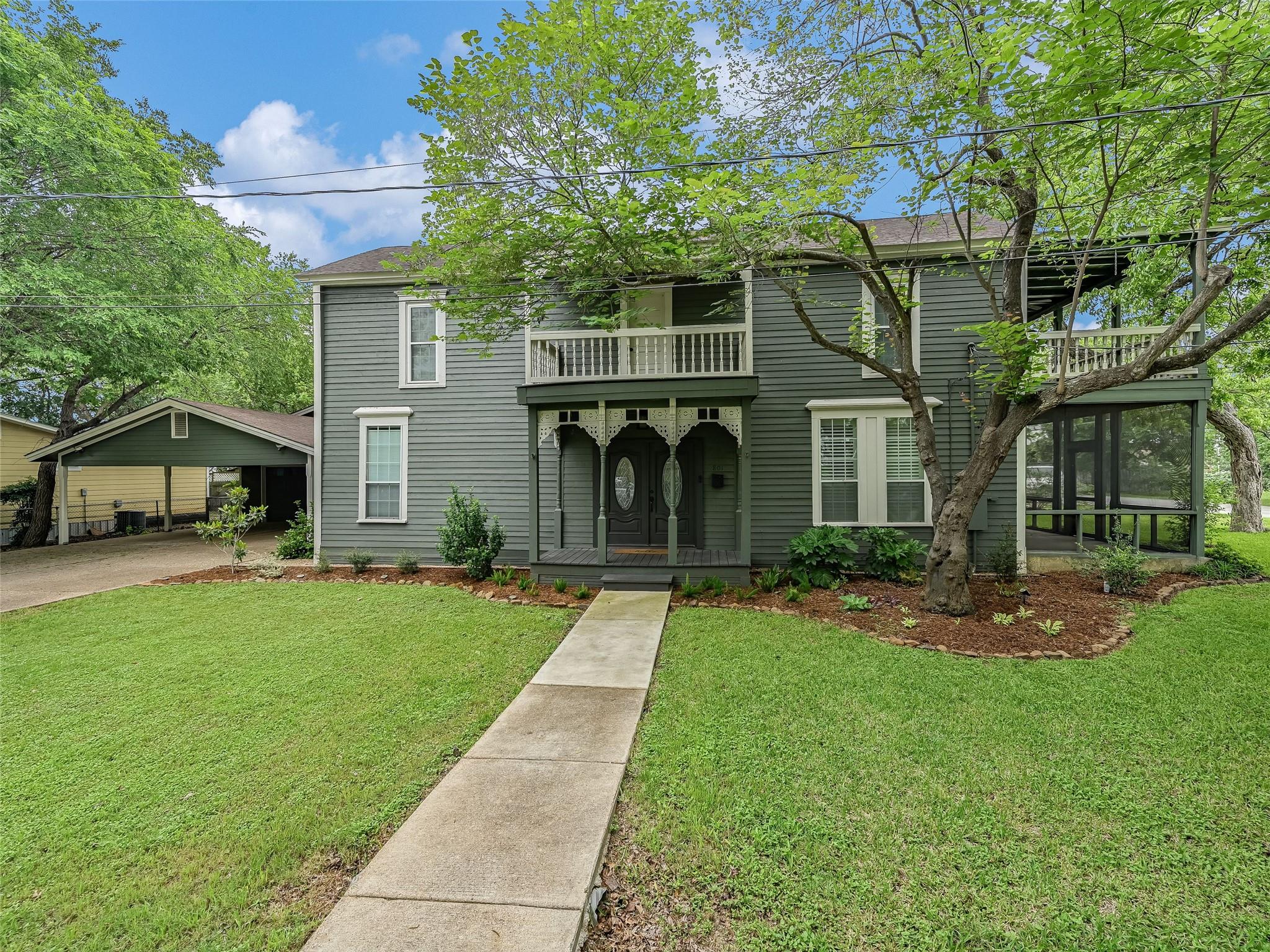 801 Austin St, Bastrop, TX 78602