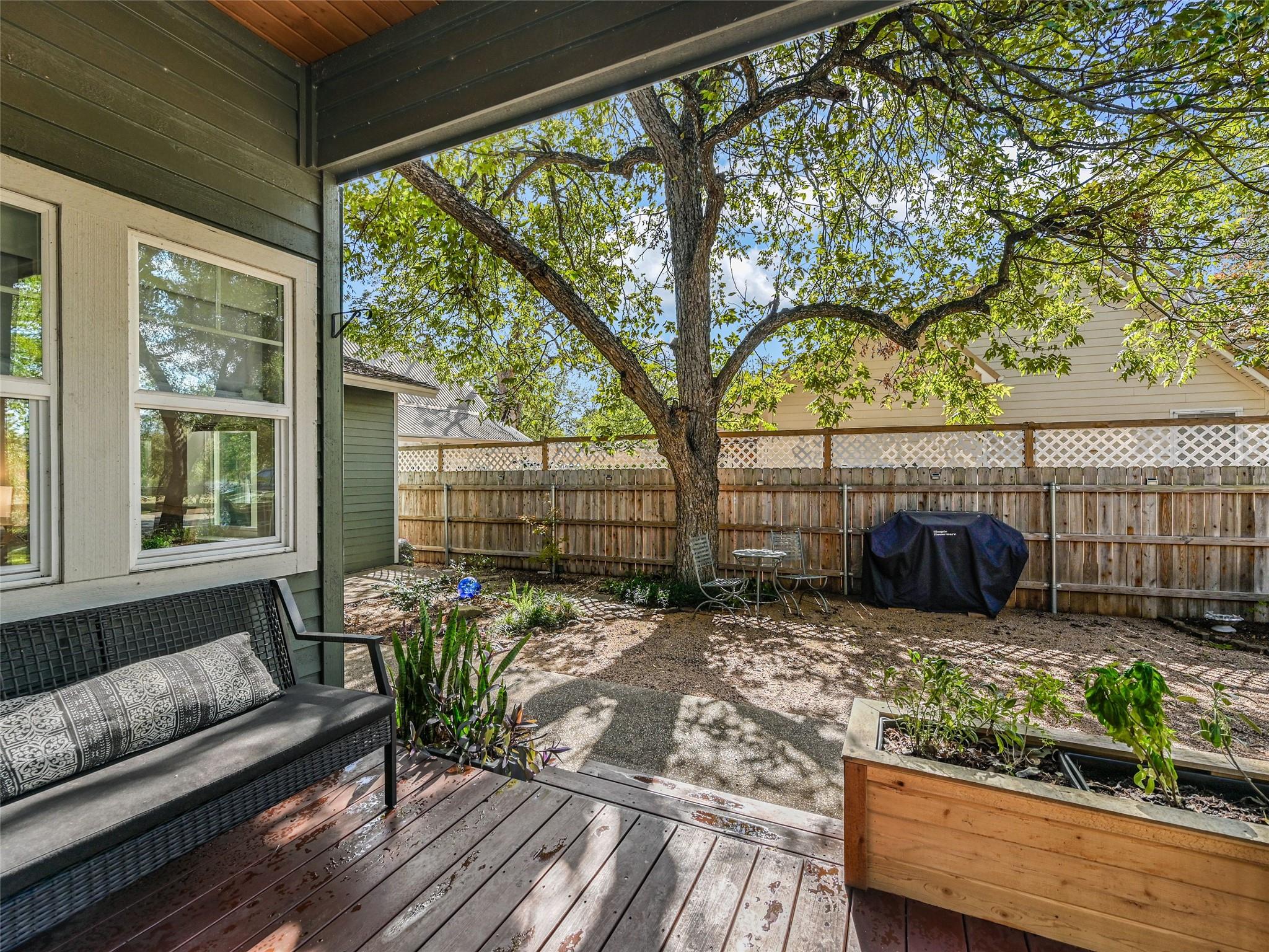 801 Austin St, Bastrop, TX 78602