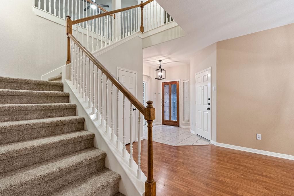 1820 Chasewood Dr, Austin, TX 78727