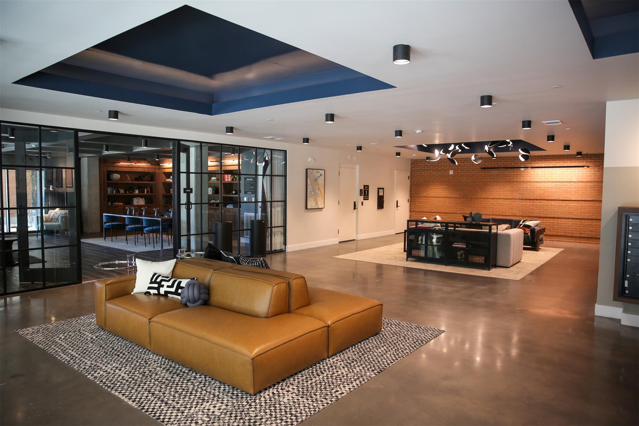 4315 S Congress Ave # 203, Austin, TX 78745