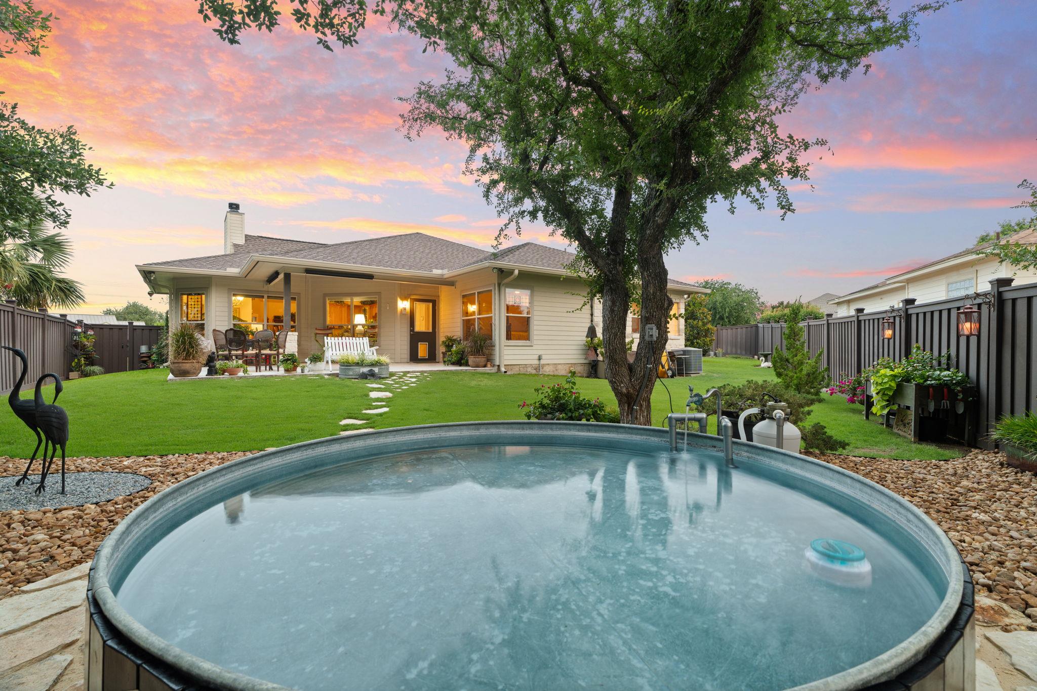 813 Lacey Oak Cir, Marble Falls, TX 78654