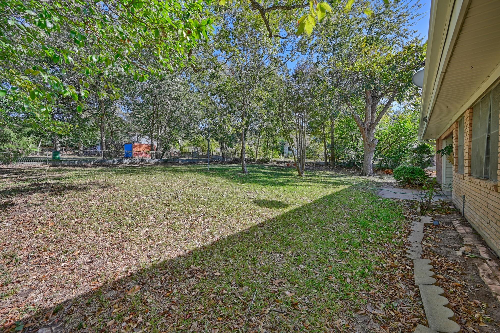 1703 S Day St, Brenham, TX 77833