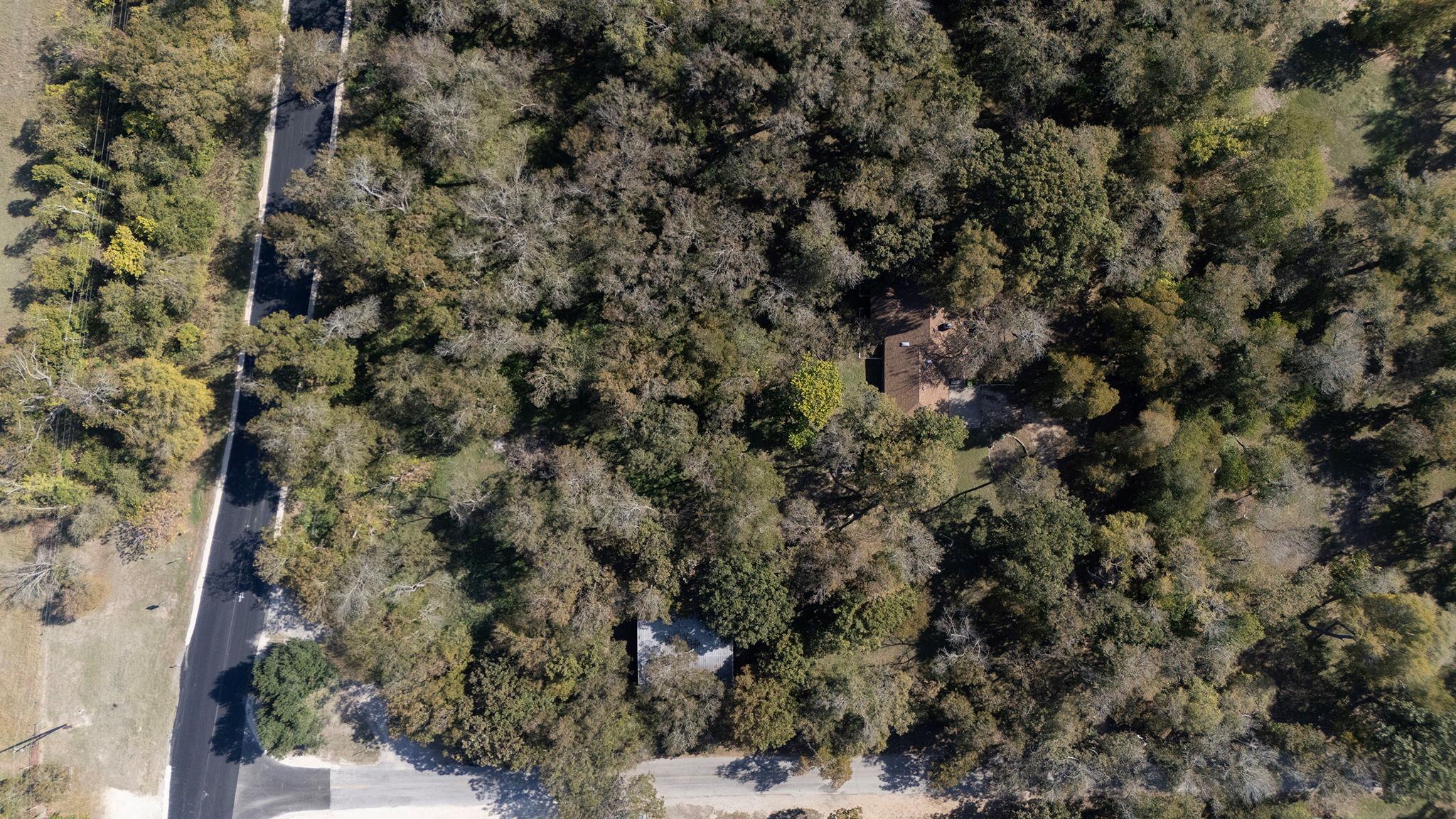 75 County Road 129, Taylor, TX 76574