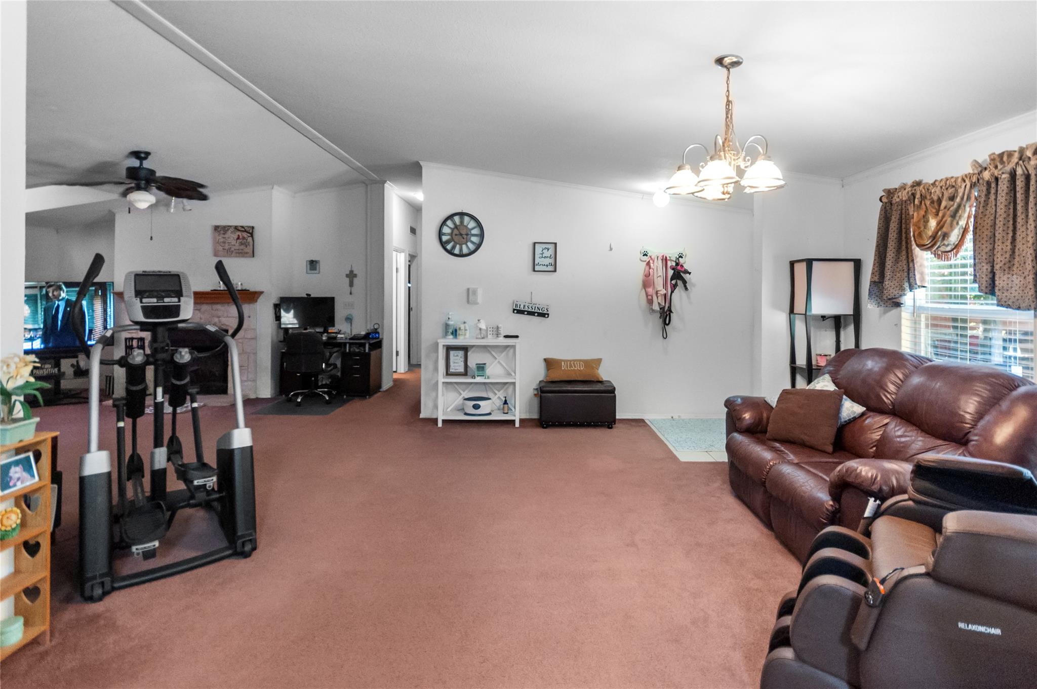 141 Morning Dove Ln, Elgin, TX 78602