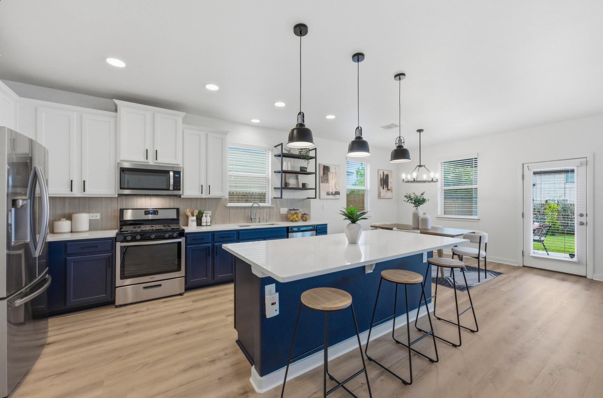 292 Wapiti Rd, Buda, TX 78610