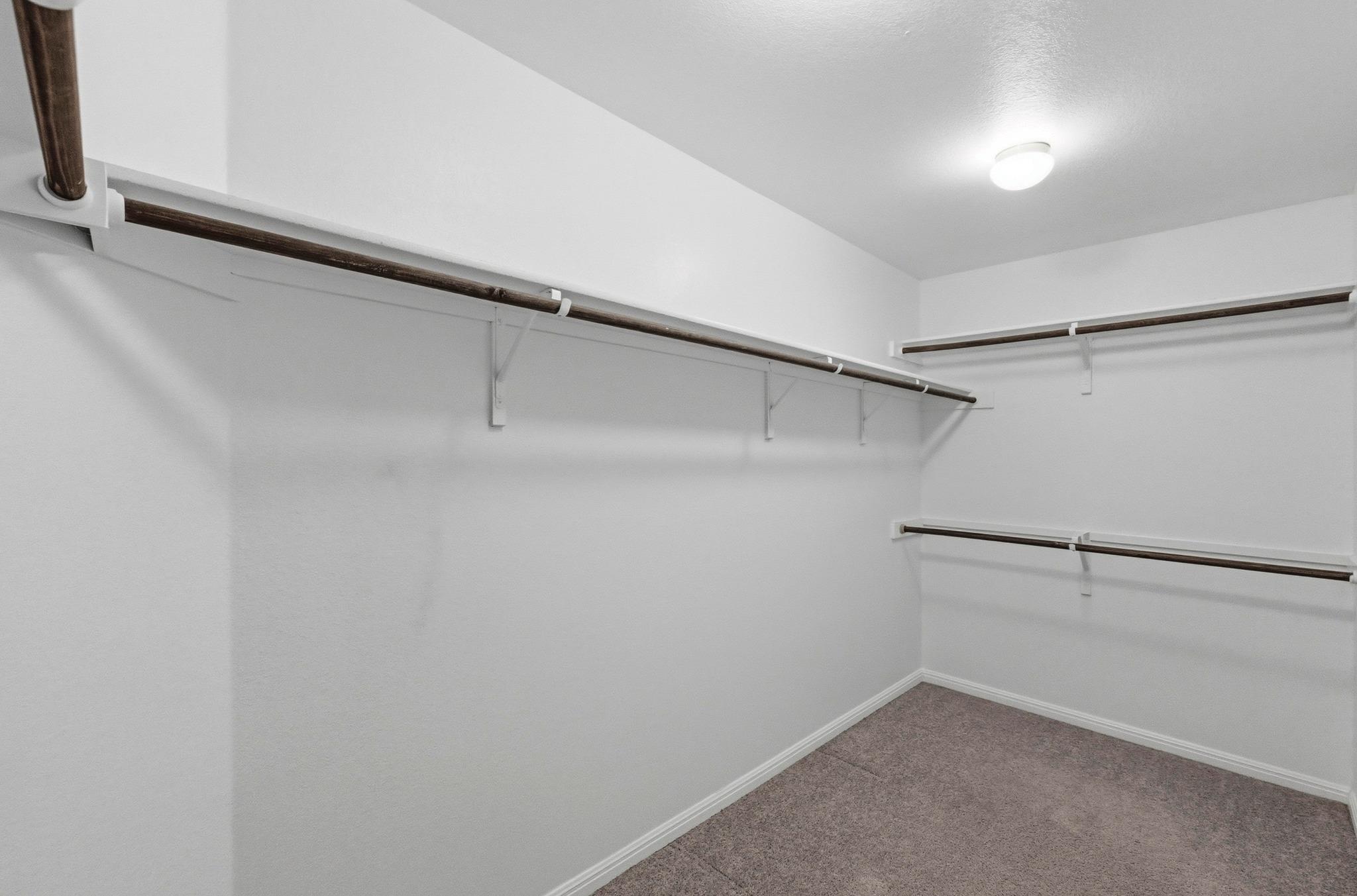 292 Wapiti Rd, Buda, TX 78610