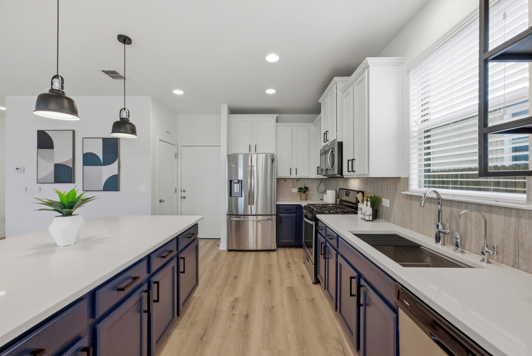 292 Wapiti Rd, Buda, TX 78610