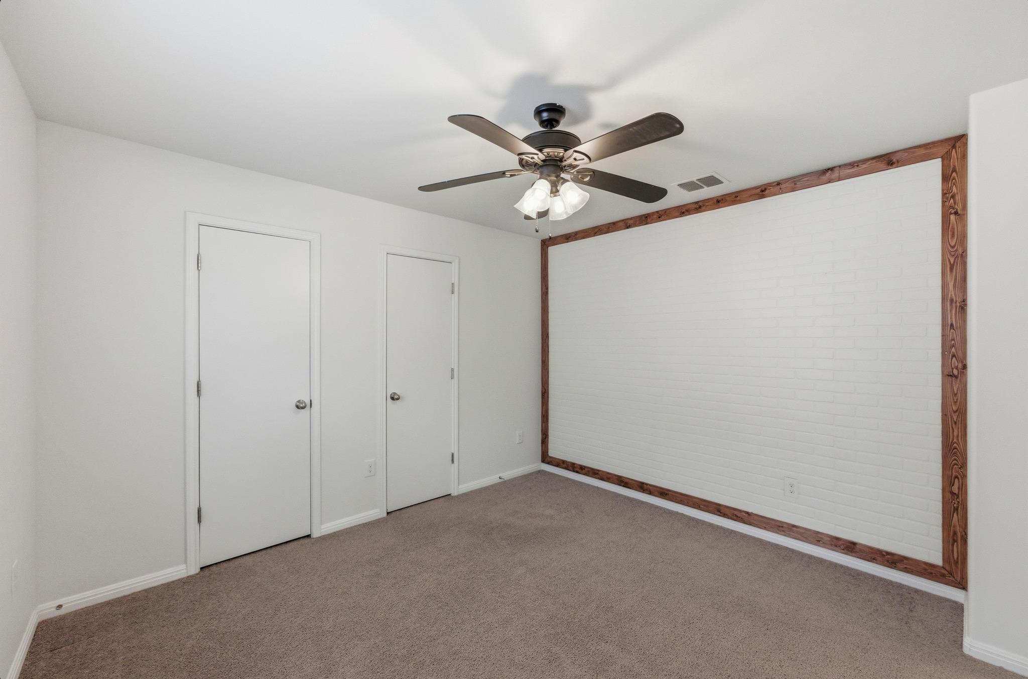 292 Wapiti Rd, Buda, TX 78610