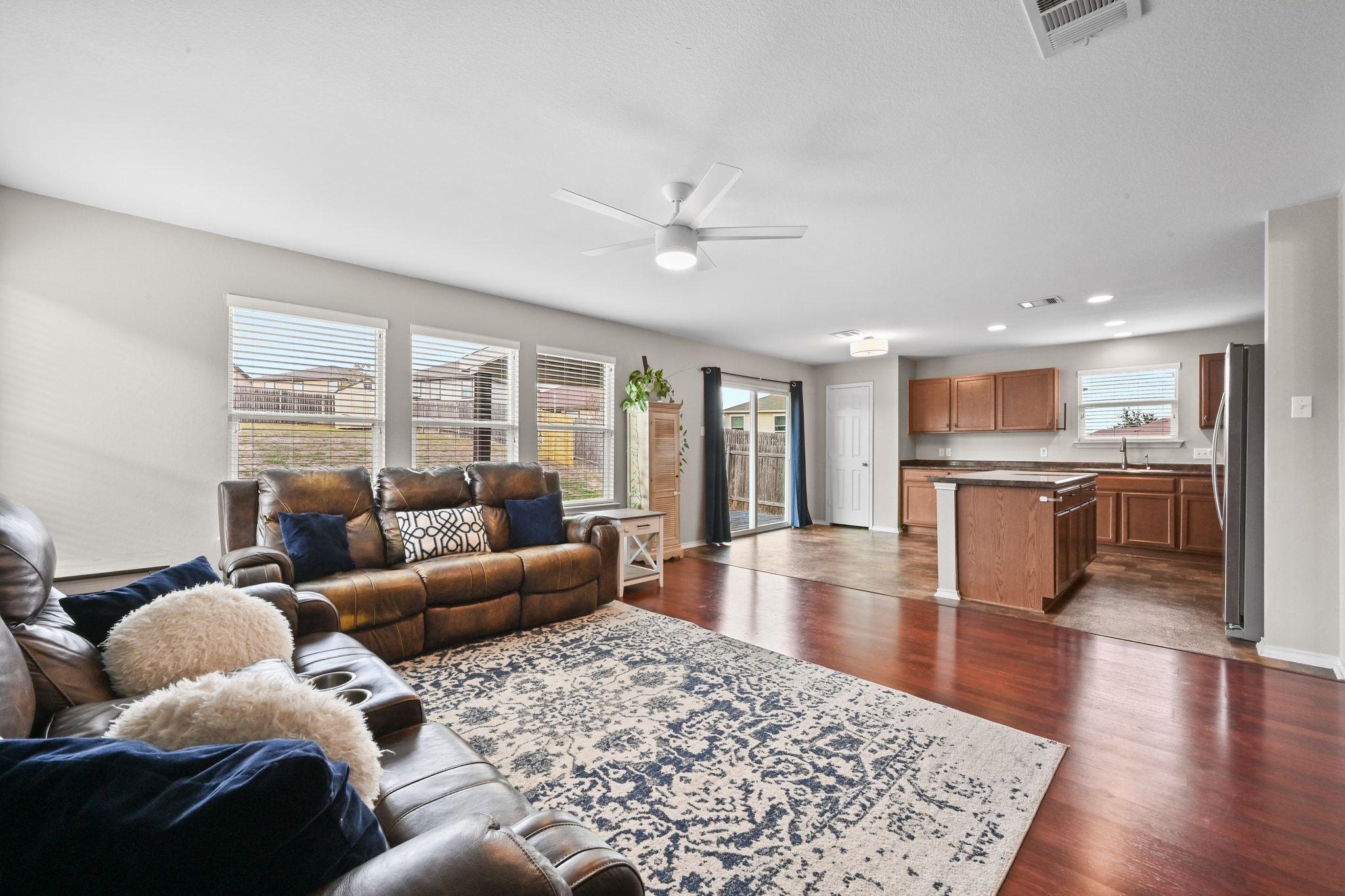 181 Cushman Dr, Kyle, TX 78640