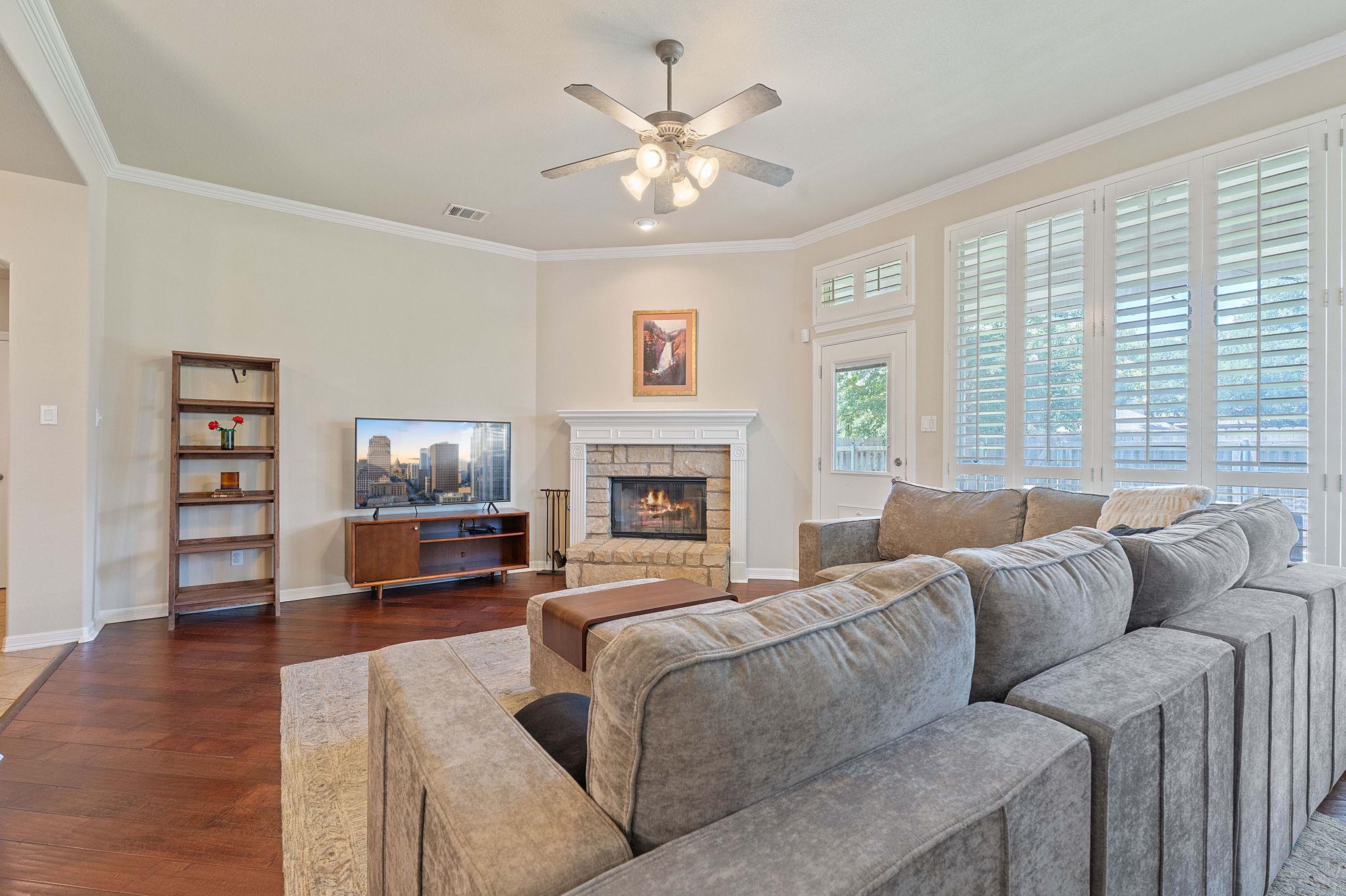 2634 Plantation Dr, Round Rock, TX 78681