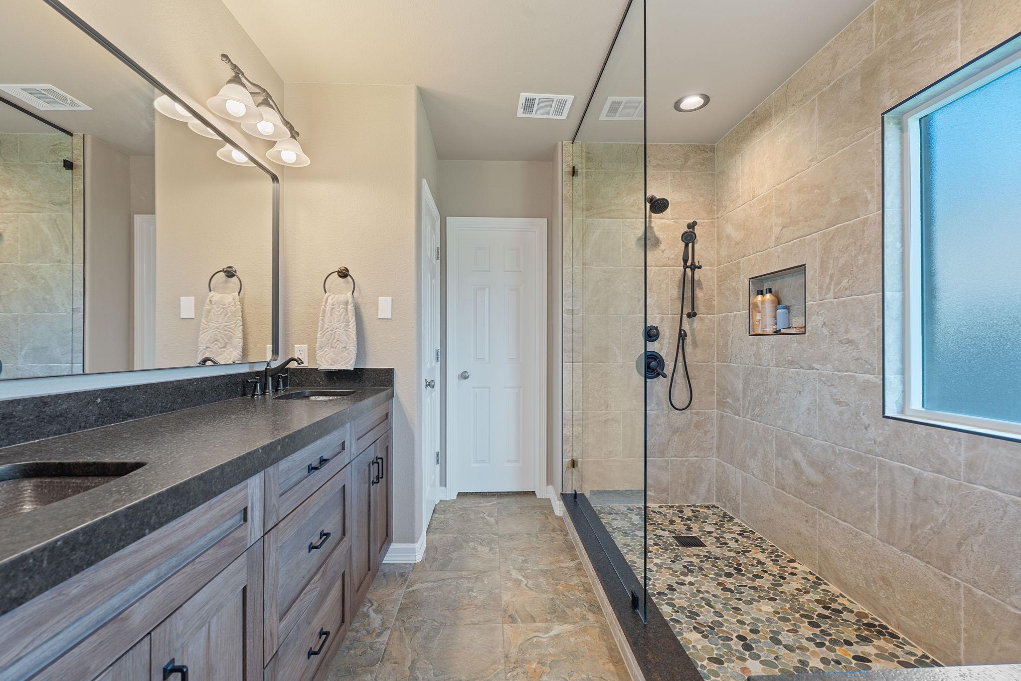 2634 Plantation Dr, Round Rock, TX 78681