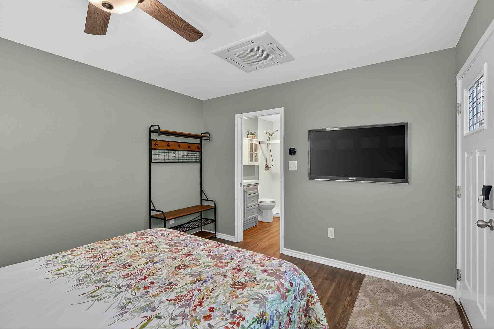 1002 S Rockwood Dr, Buchanan Dam, TX 78609