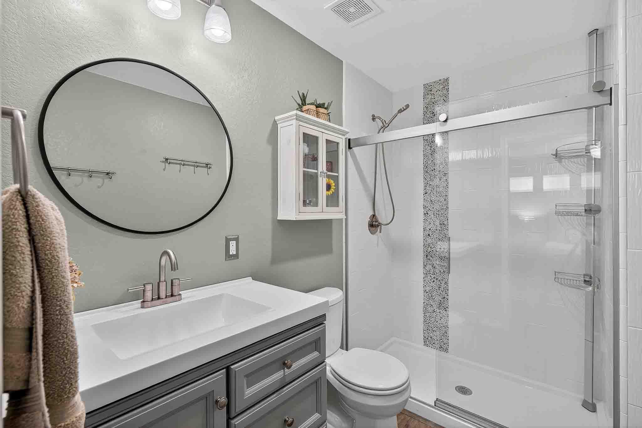 1002 S Rockwood Dr, Buchanan Dam, TX 78609