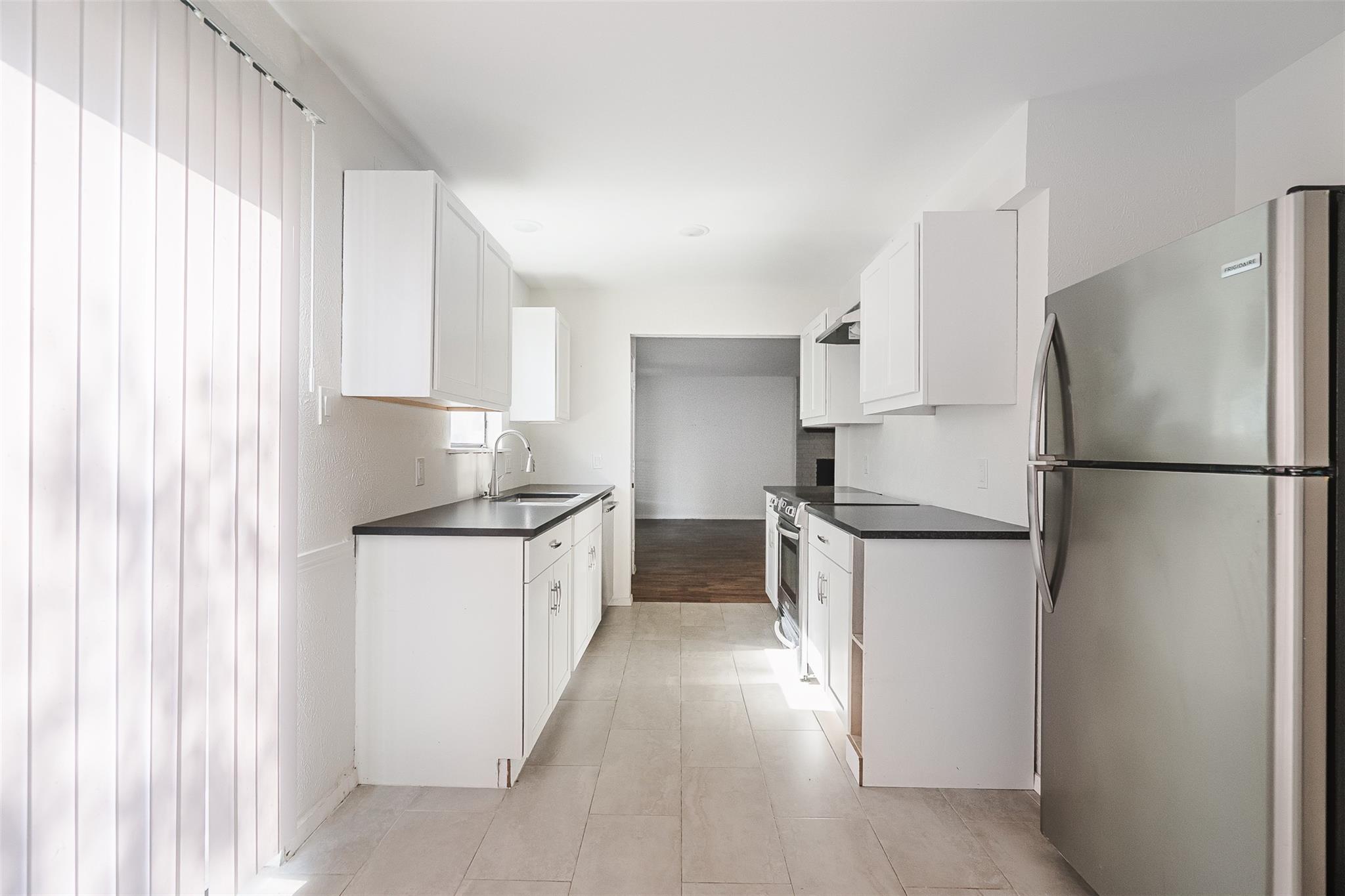 2106 Lamplight Village Cir # A, Austin, TX 78727