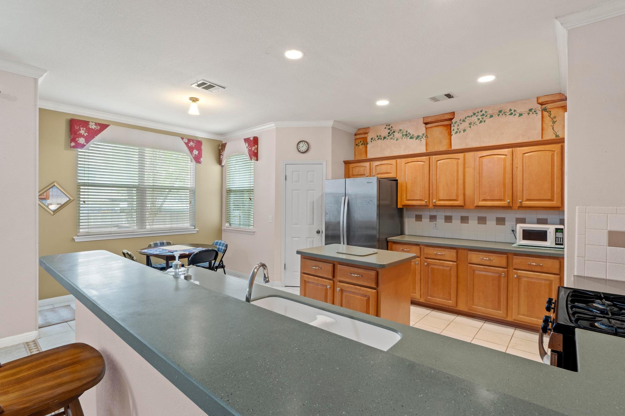 2117 Simbrah Dr, Cedar Park, TX 78613