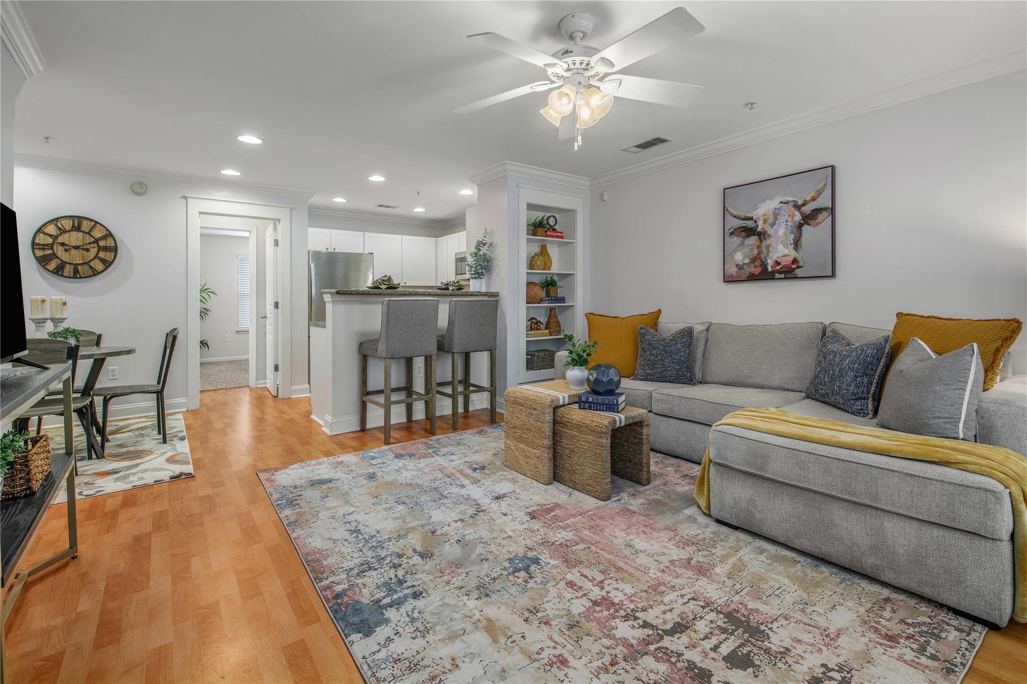 1725 Harvey Mitchell Pkwy S # 1328, College Station, TX 77840