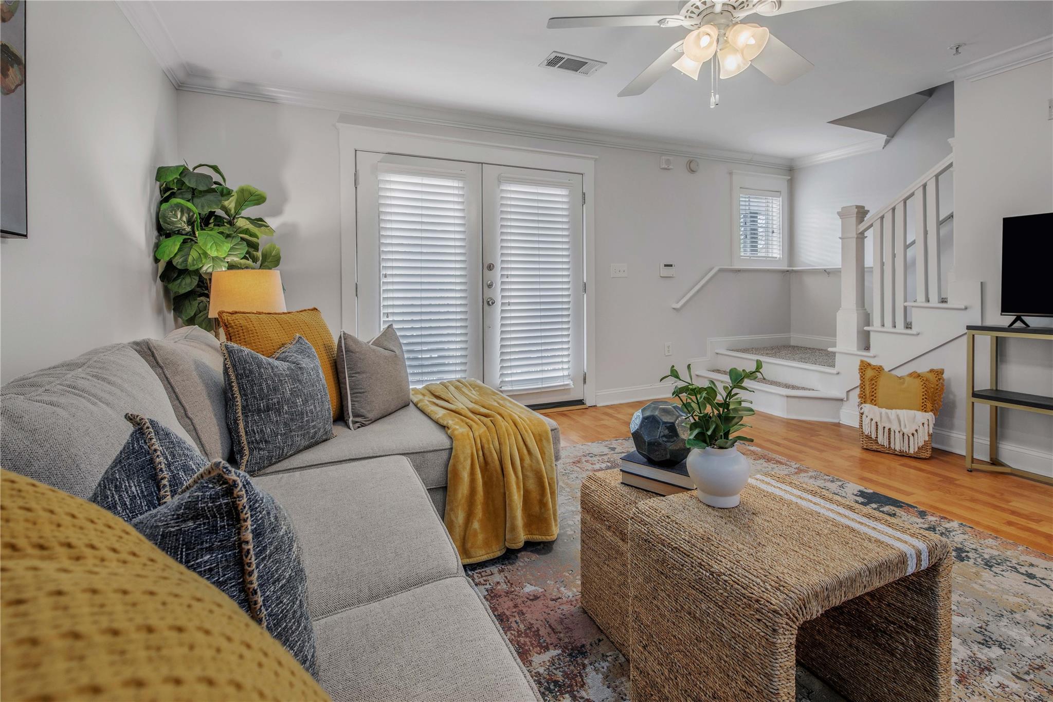 1725 Harvey Mitchell Pkwy S # 1328, College Station, TX 77840