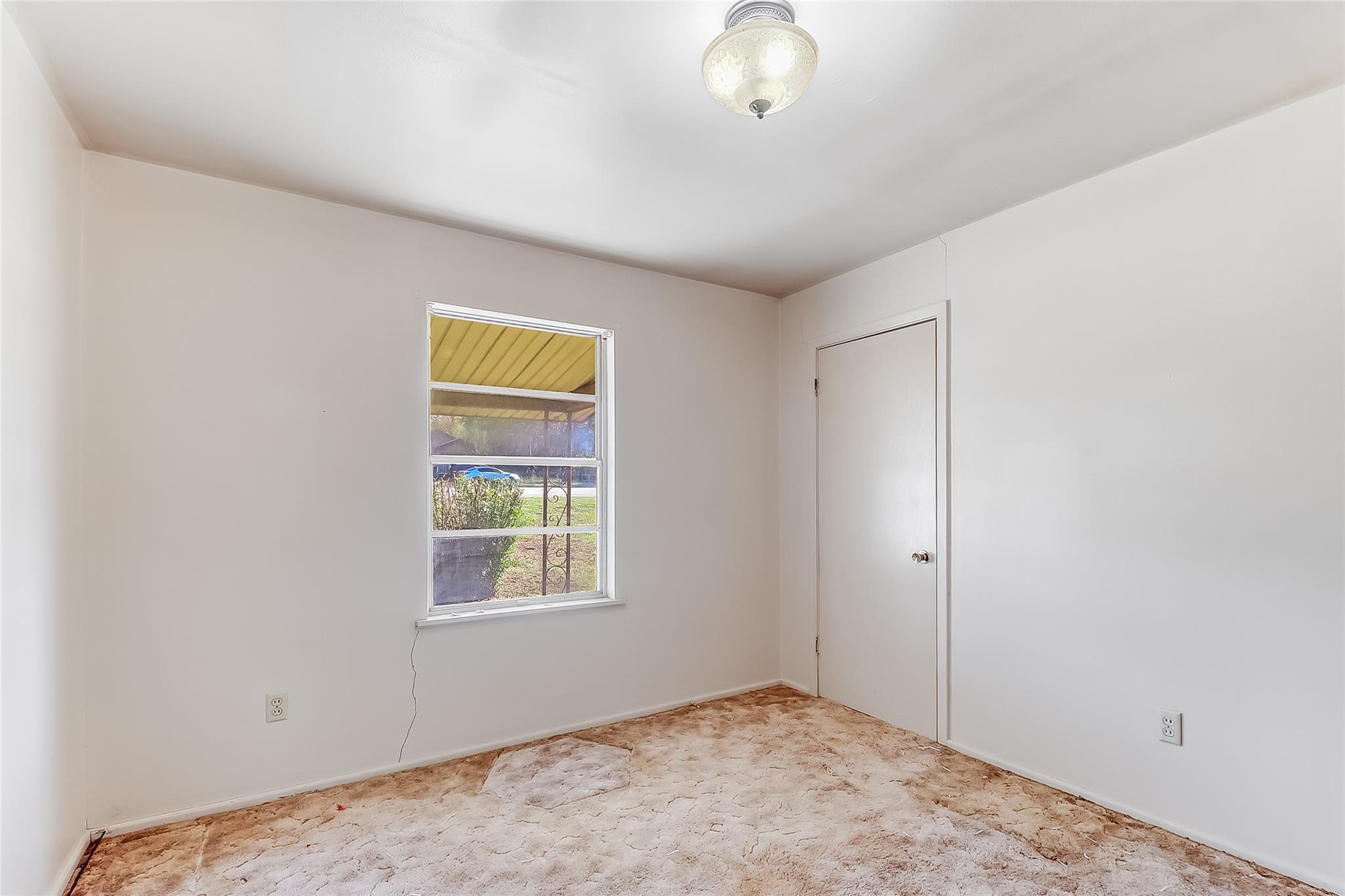 1012 N Water St, Burnet, TX 78611