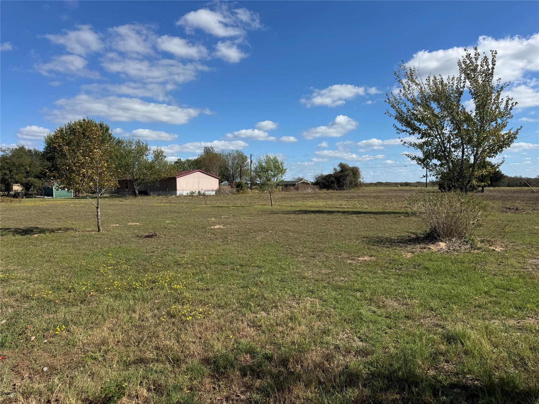 114 Speir Ln # B, Elgin, TX 78621