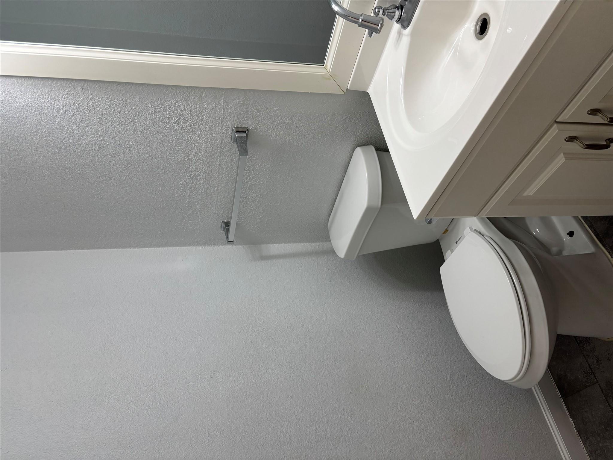 1210 Southport Dr # B, Austin, TX 78704