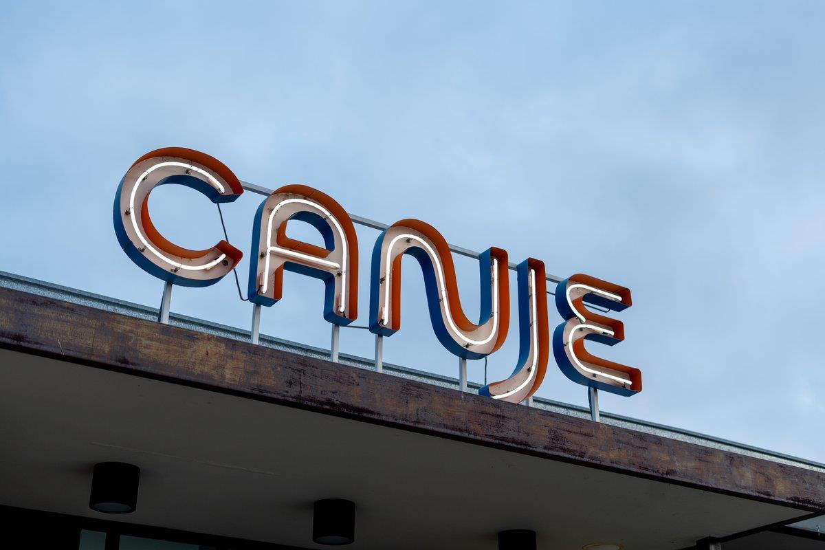 2022 E 2nd St, Austin, TX 78702