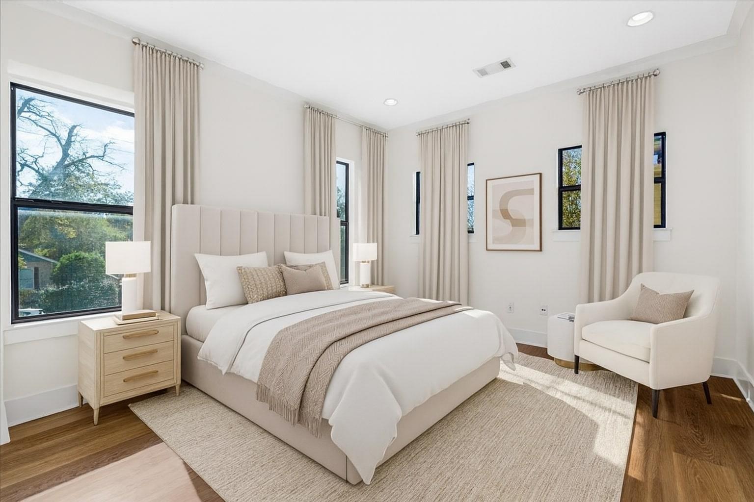 2022 E 2nd St, Austin, TX 78702