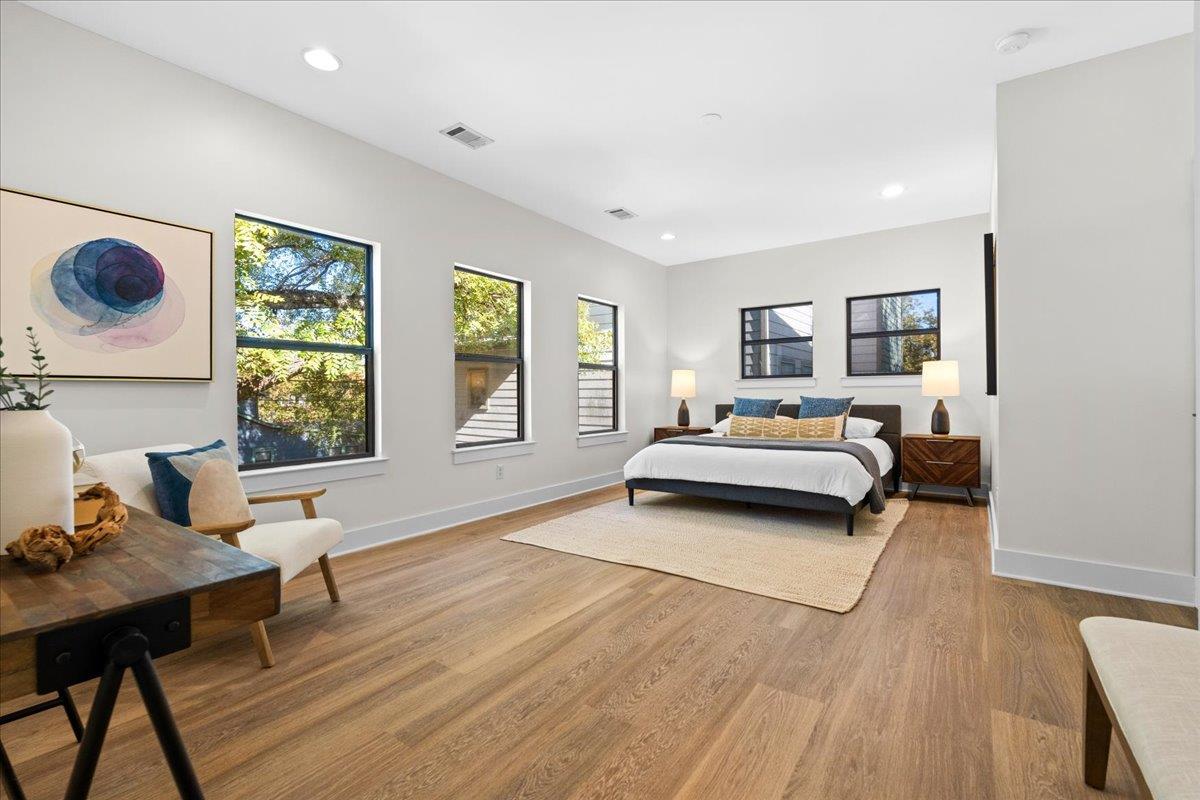 2022 E 2nd St, Austin, TX 78702