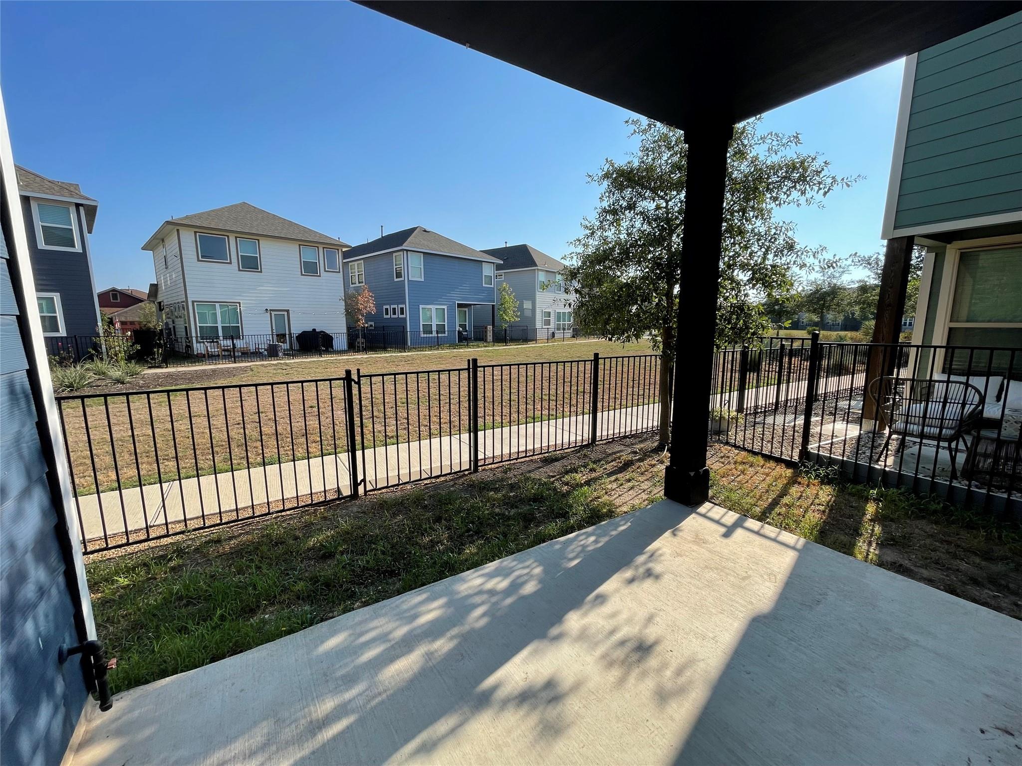 142 Simon, Kyle, TX 78640