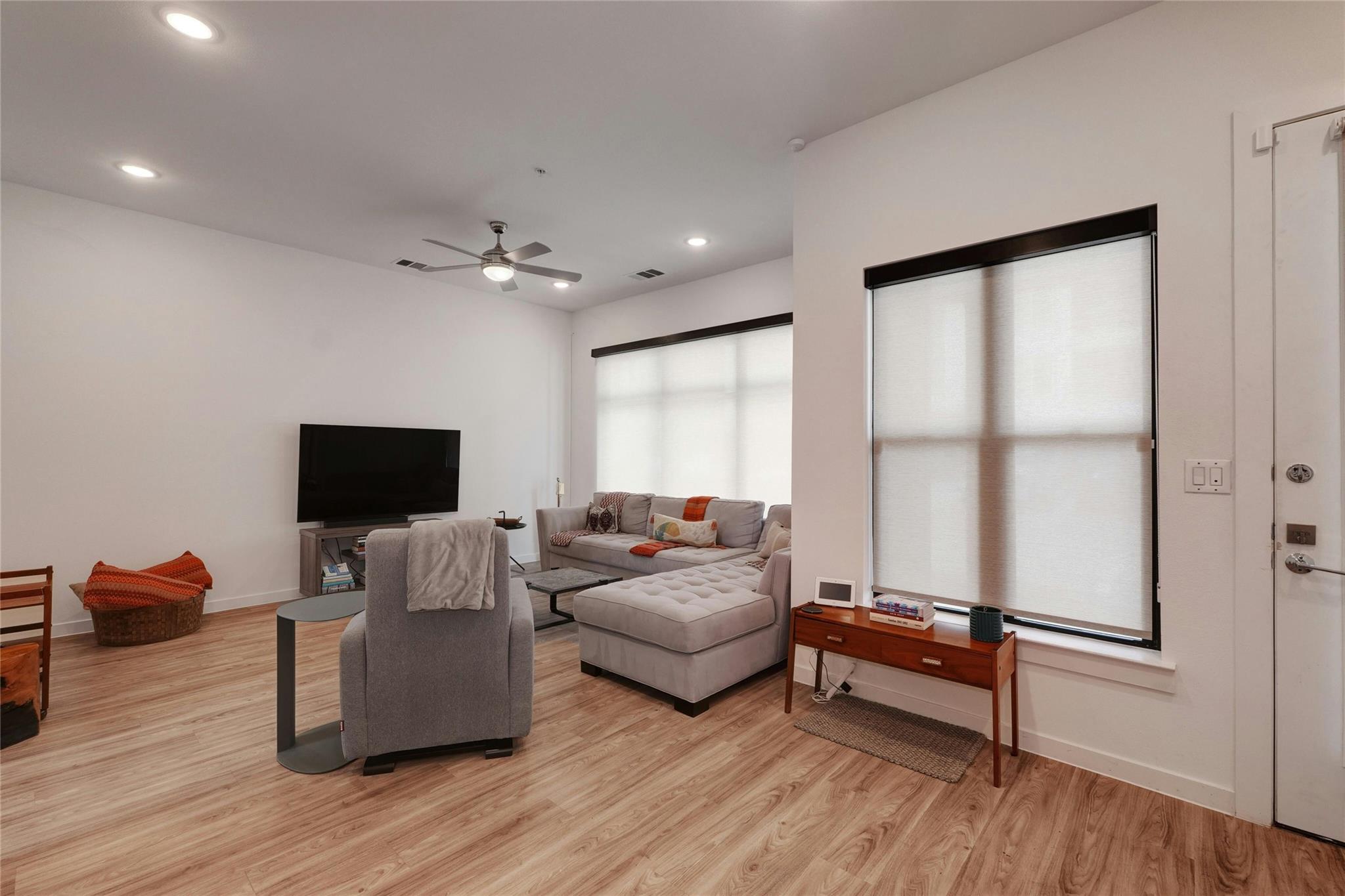 4901 Springdale. Rd # 102, Austin, TX 78723