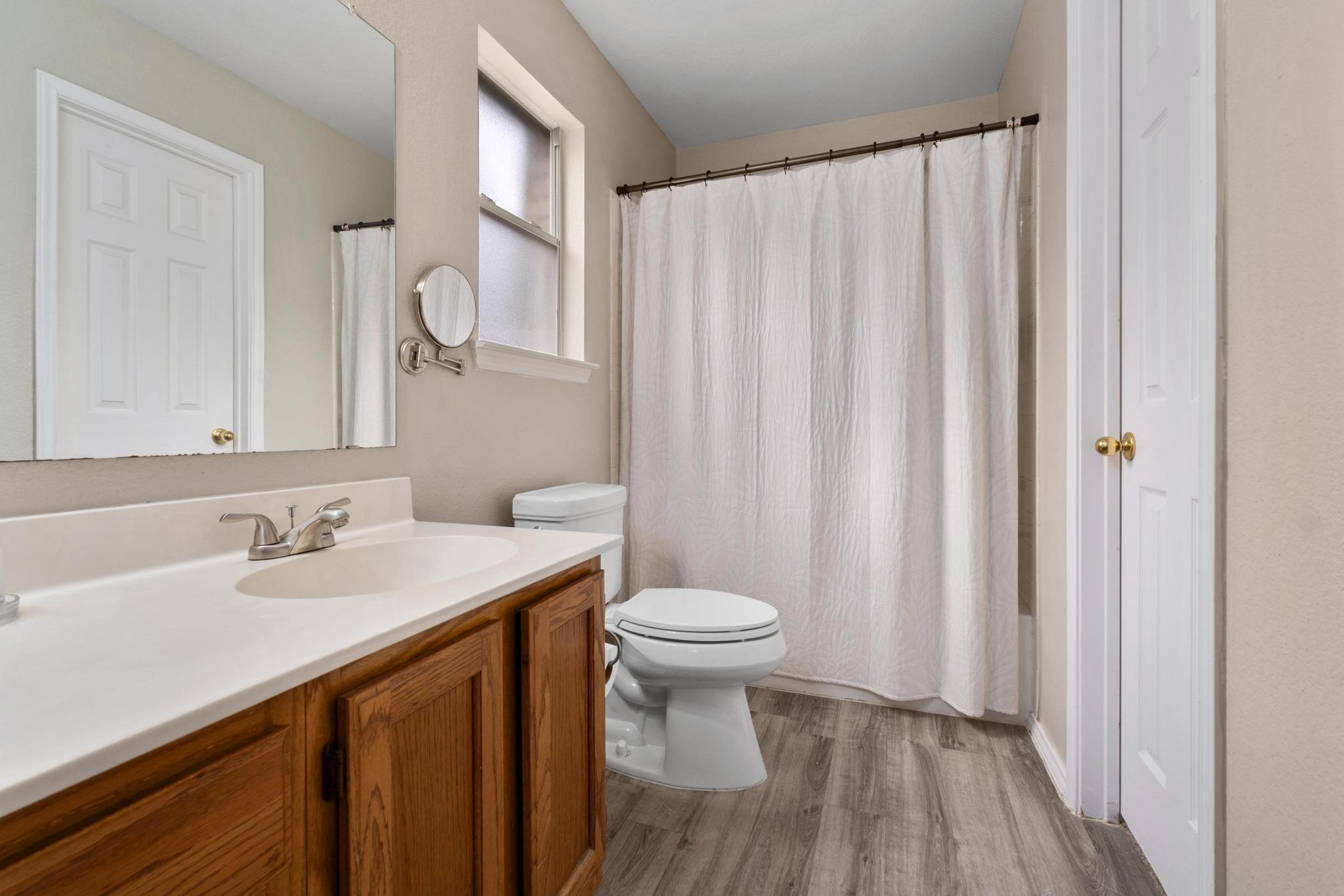 9325 Linkmeadow Dr, Austin, TX 78748