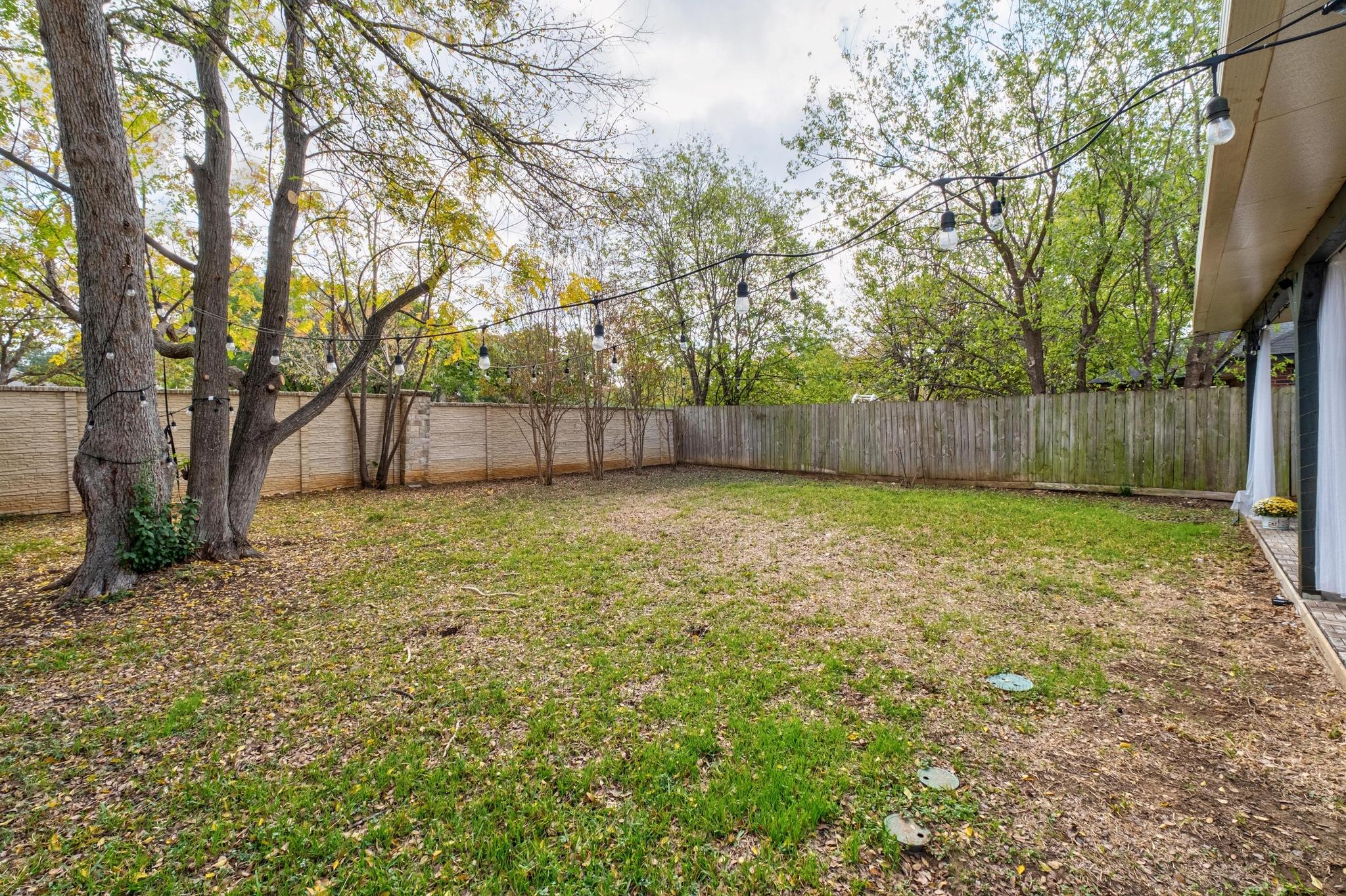 9325 Linkmeadow Dr, Austin, TX 78748