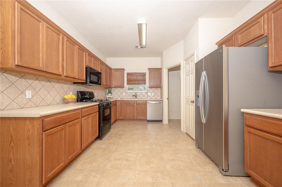 1707 Big Bend Dr, Cedar Park, TX 78613