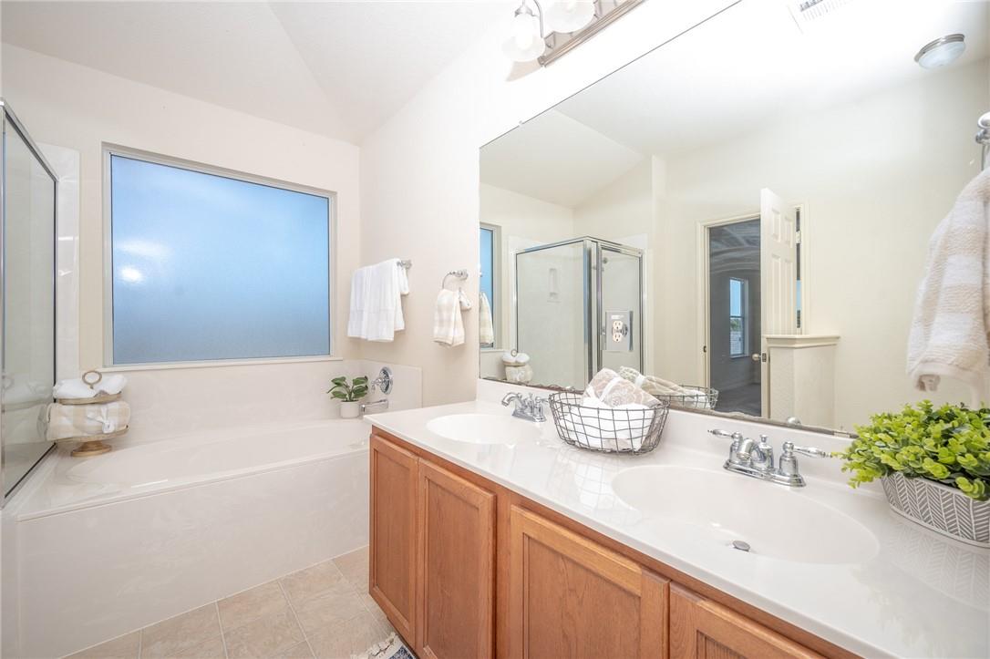 1707 Big Bend Dr, Cedar Park, TX 78613