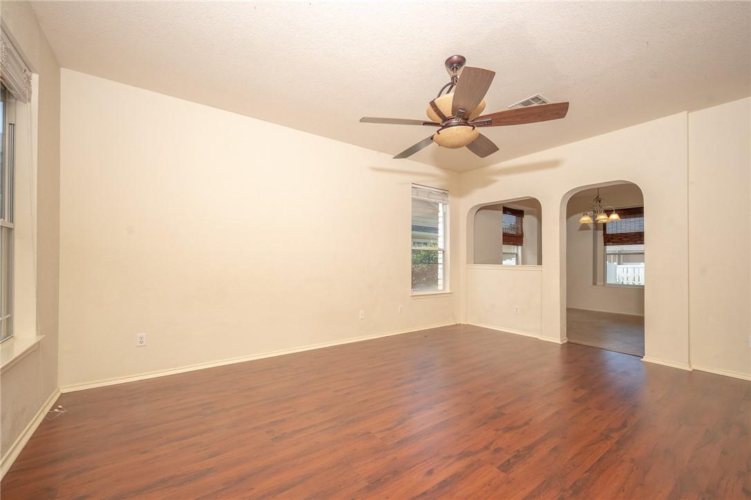 1707 Big Bend Dr, Cedar Park, TX 78613