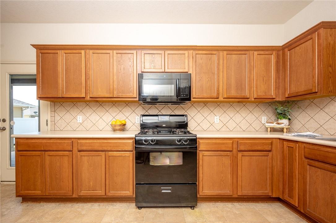 1707 Big Bend Dr, Cedar Park, TX 78613