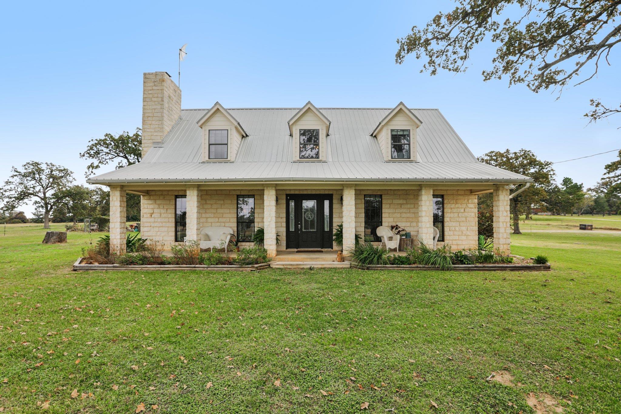 2160 County Road 305, Rockdale, TX 76567