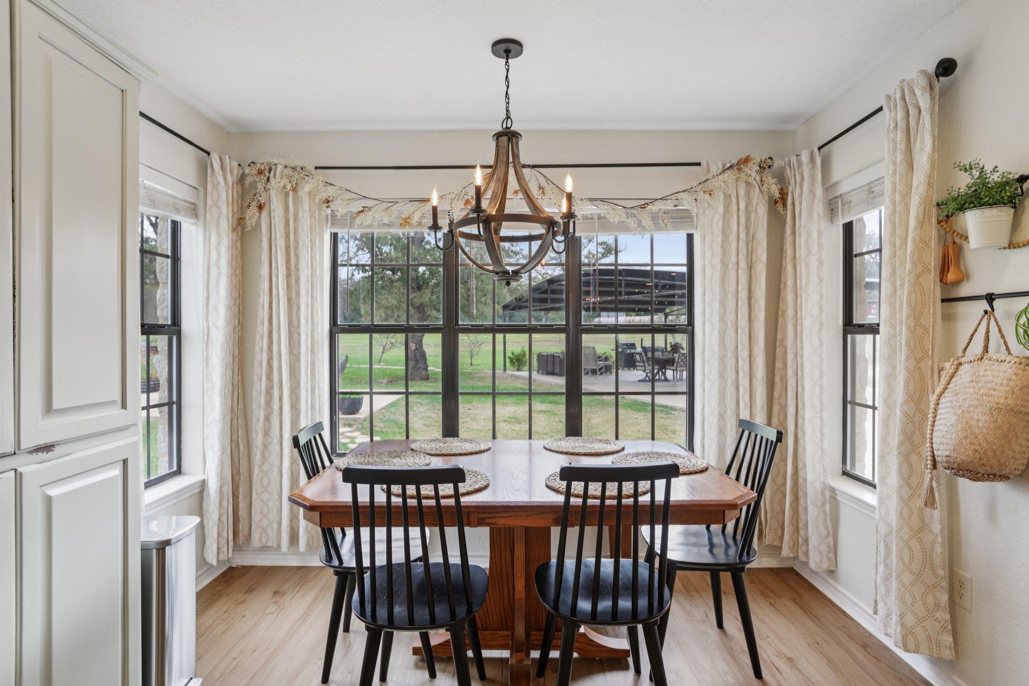 2160 County Road 305, Rockdale, TX 76567