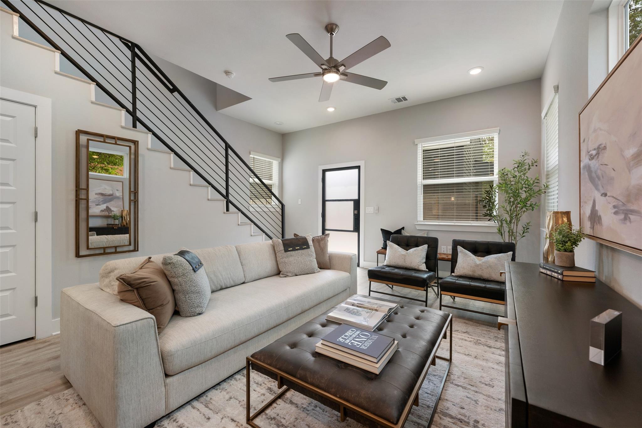 1104 Begonia Ter # 2, Austin, TX 78741
