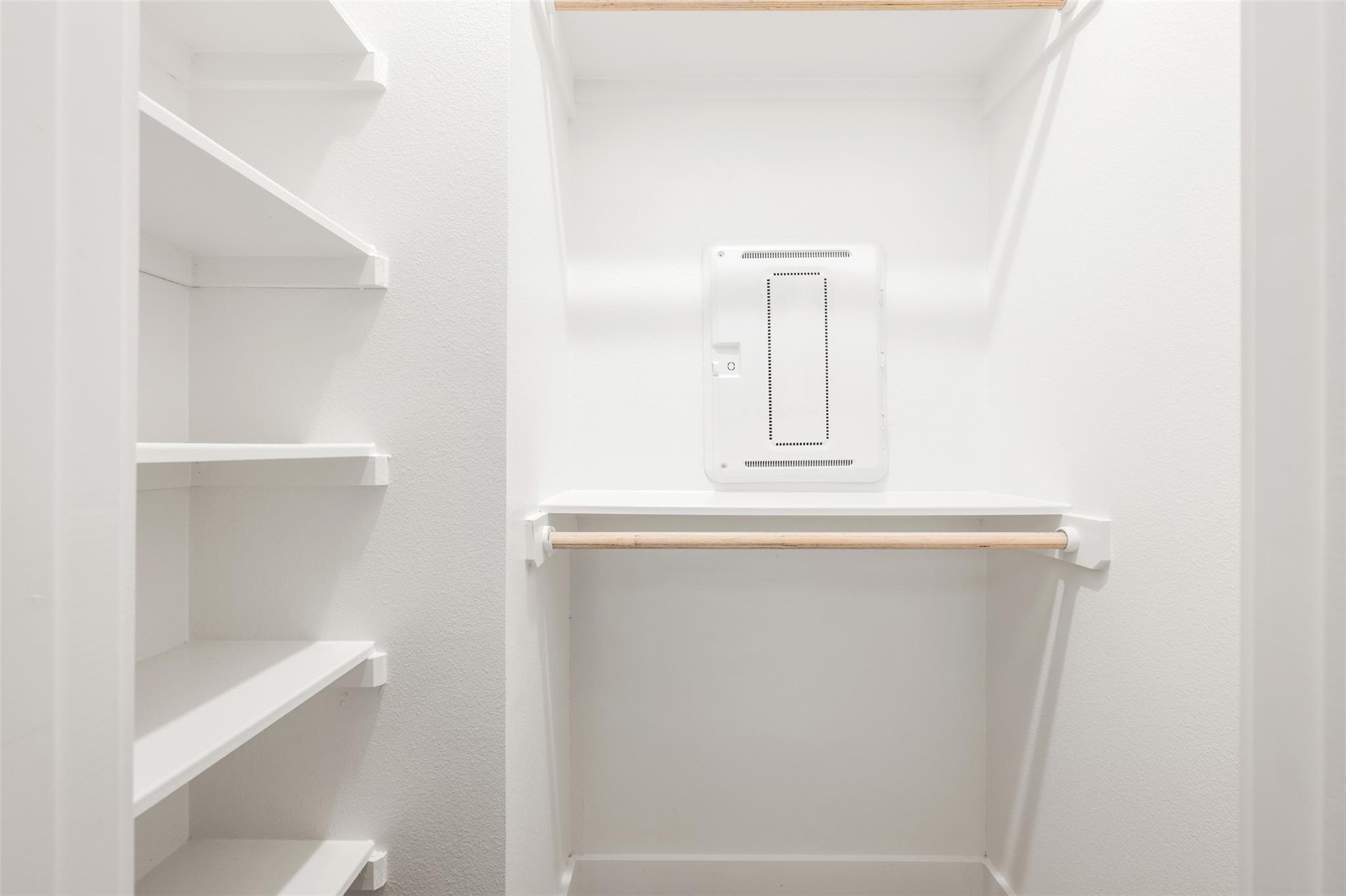 1104 Begonia Ter # 2, Austin, TX 78741