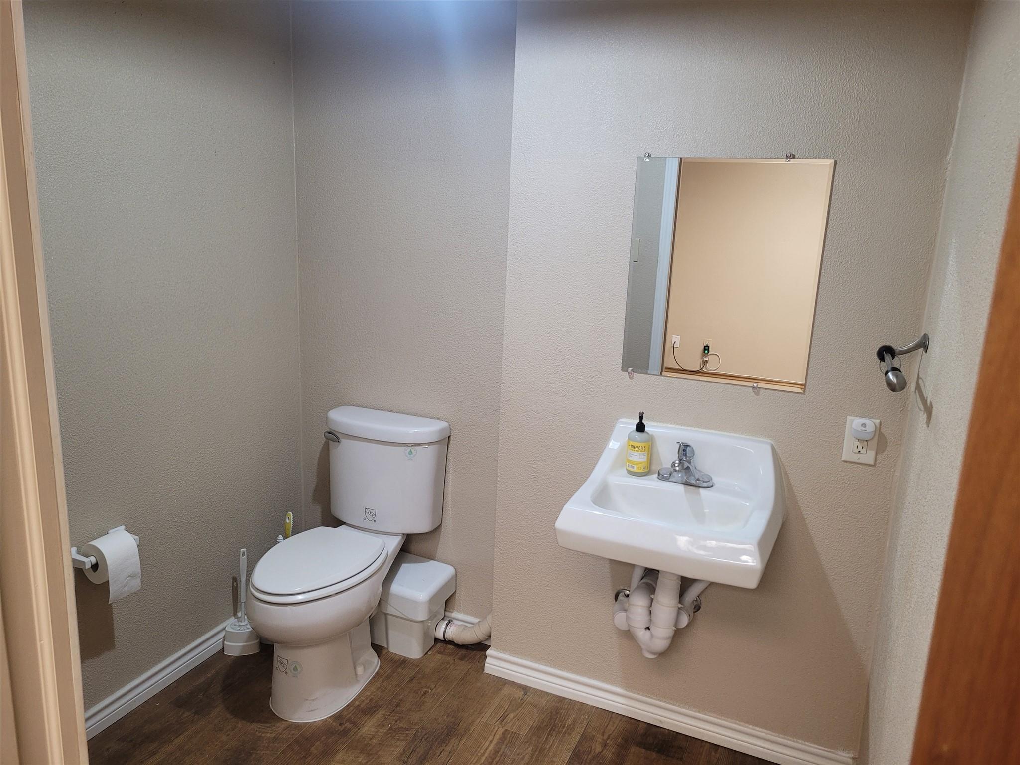 808 Spring St, Bastrop, TX 78602