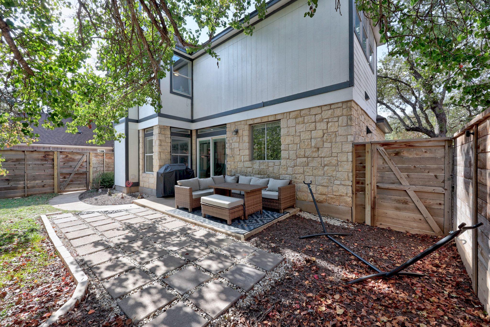514 Oakwood Blvd, Round Rock, TX 78681