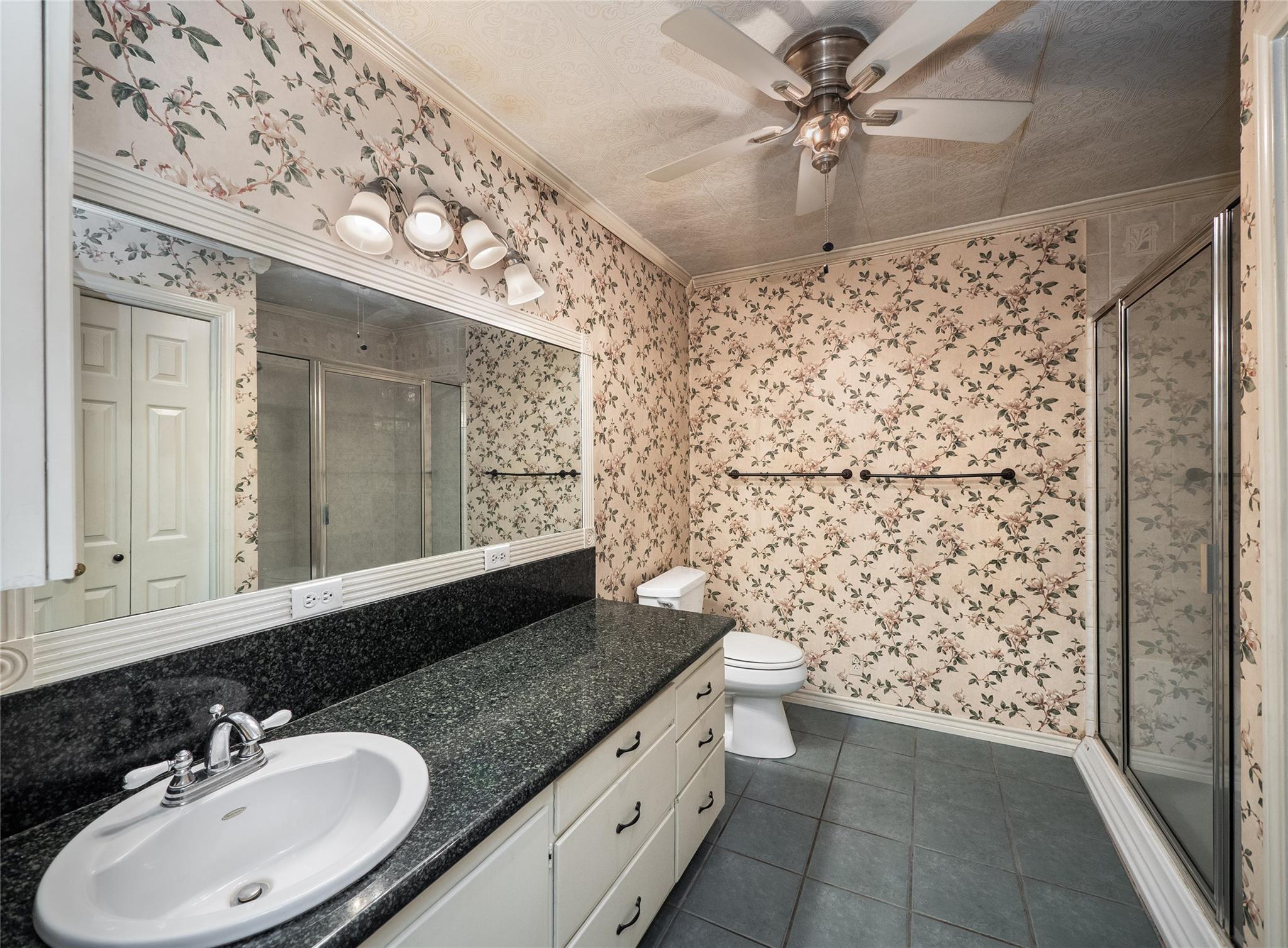 1350 County Road 414, Jonesboro, TX 76538