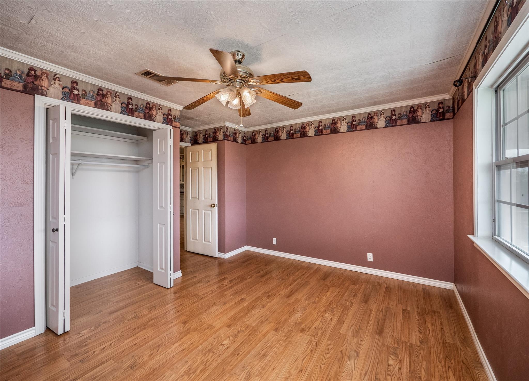 1350 County Road 414, Jonesboro, TX 76538