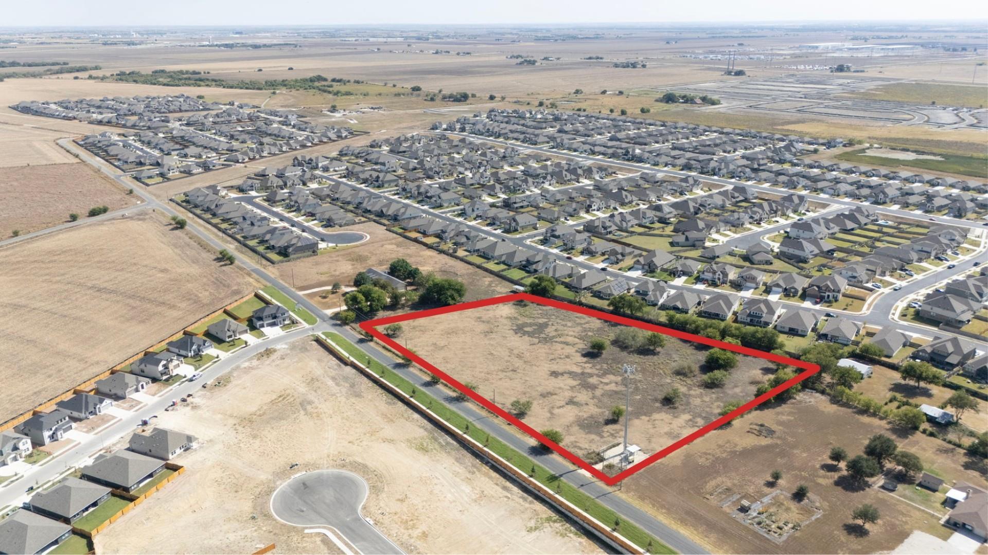 828 County Road 132, Hutto, TX 78634